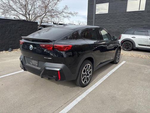 2025 BMW X2 xDrive28i