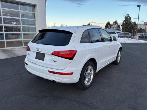2017 Audi Q5 2.0T Premium Plus
