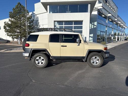 Tan 2008 Toyota FJ Cruiser Base