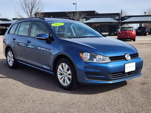 2017 Volkswagen Golf SportWagen TSI S