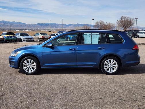 2017 Volkswagen Golf SportWagen TSI S