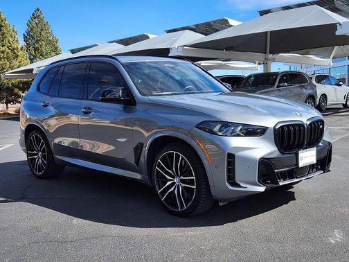 2024 BMW X5 M60i