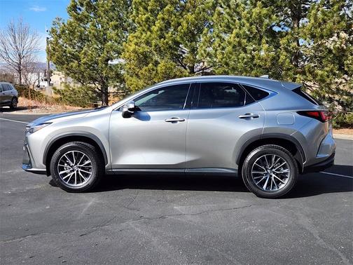 2022 Lexus NX 350h AWD