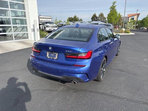 Portimao Blue Metallic 2019 BMW 330 xDrive