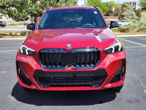 Vegas Red Metallic 2026 BMW X1 xDrive28i