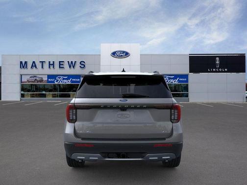 2026 Ford Explorer Active (200A)