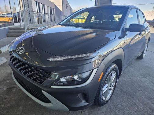 2023 Hyundai KONA SE