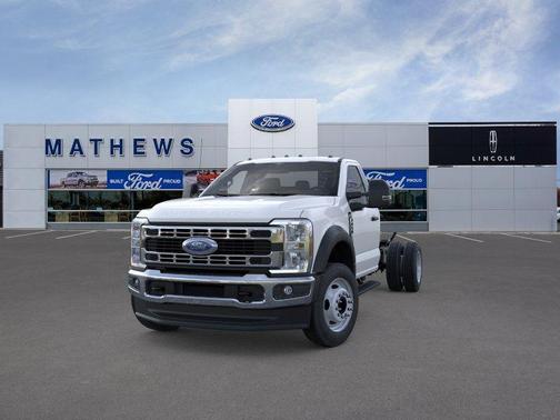 Oxford White 2026 Ford F-450 XL