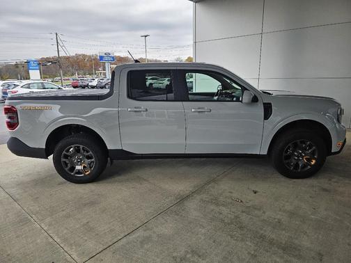 2023 Ford Maverick Lariat