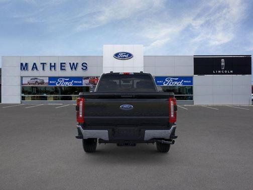 2026 Ford F-350 Lariat