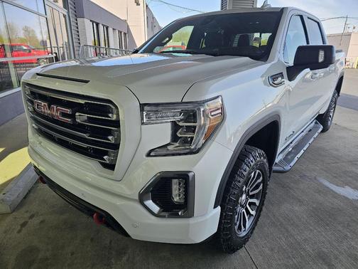 Summit White 2020 GMC Sierra 1500 AT4
