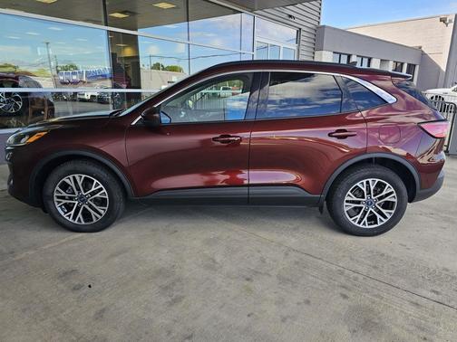 2021 Ford Escape SEL