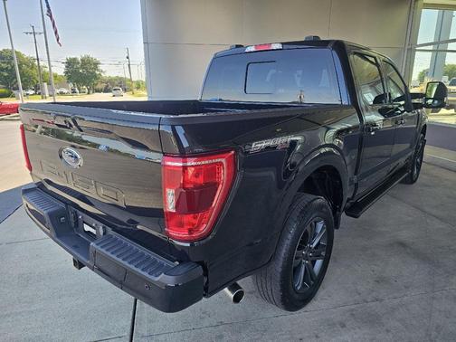 Agate Black Metallic 2023 Ford F-150 XLT
