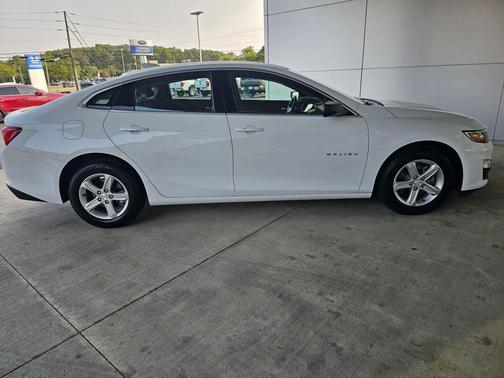 2024 Chevrolet Malibu FWD 1LT