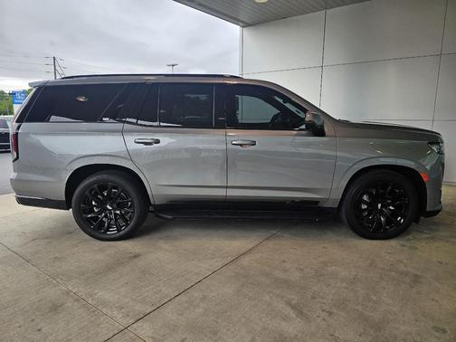 Argent Silver Metallic 2024 Cadillac Escalade Sport