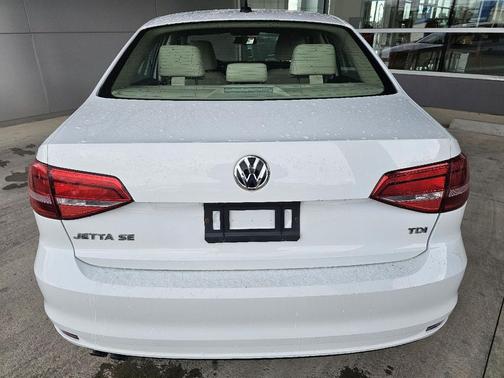 2015 Volkswagen Jetta Man TDI SE w/Connectivity