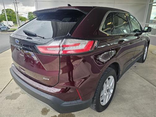 Agate Black 2023 Ford Edge SEL