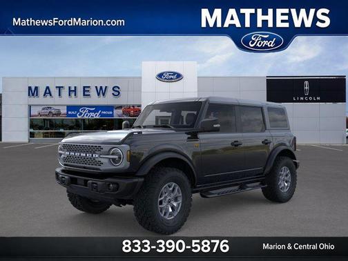 Shadow Black 2025 Ford Bronco Badlands