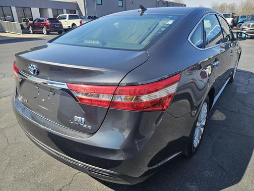 2013 Toyota Avalon Hybrid Limited