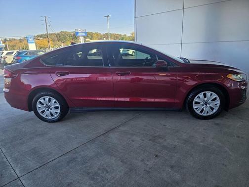 2020 Ford Fusion S