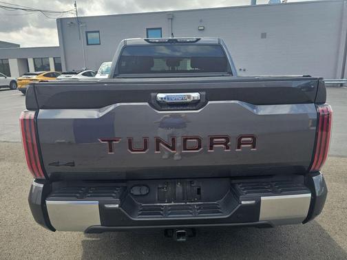 2022 Toyota Tundra Hybrid Limited