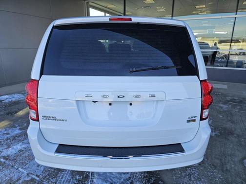White Knuckle Clearcoat 2019 Dodge Grand Caravan GT