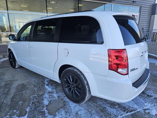 White Knuckle Clearcoat 2019 Dodge Grand Caravan GT