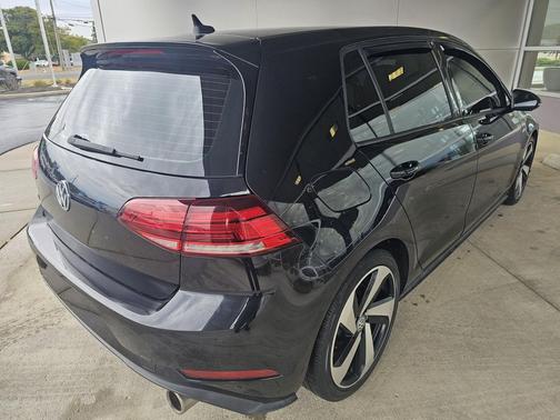 2019 Volkswagen Golf GTI 2.0T S 4-Door