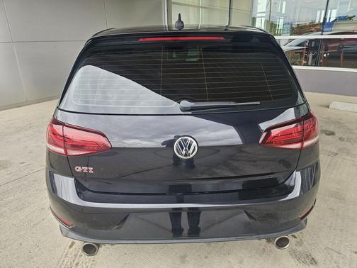 2019 Volkswagen Golf GTI 2.0T S 4-Door