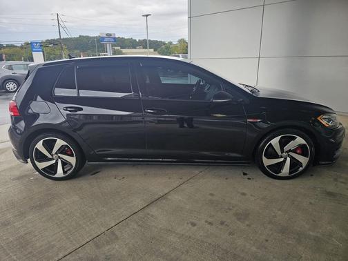 2019 Volkswagen Golf GTI 2.0T S 4-Door