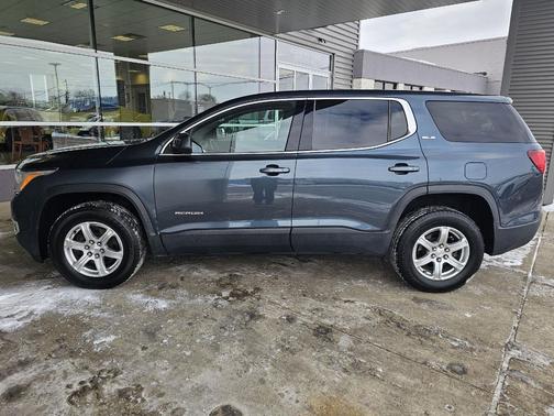 2019 GMC Acadia SLE-1