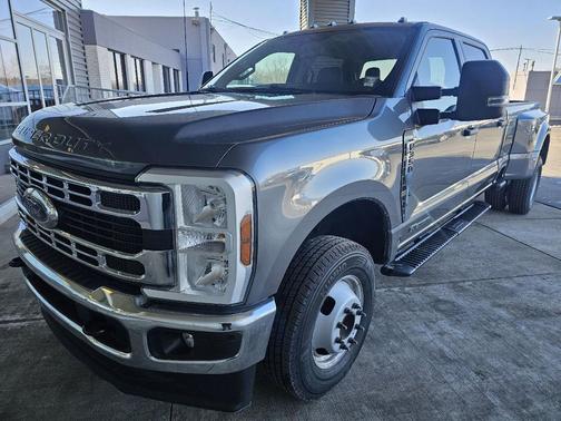 2025 Ford F-350 XLT