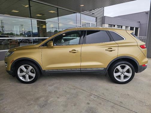 Karat Gold Metallic 2015 Lincoln MKC Base
