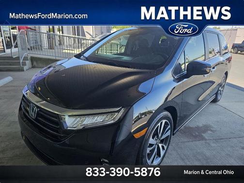 Crystal Black Pearl 2024 Honda Odyssey Touring