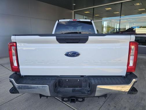 2025 Ford F-350 XLT