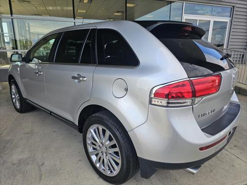 2012 Lincoln MKX Base