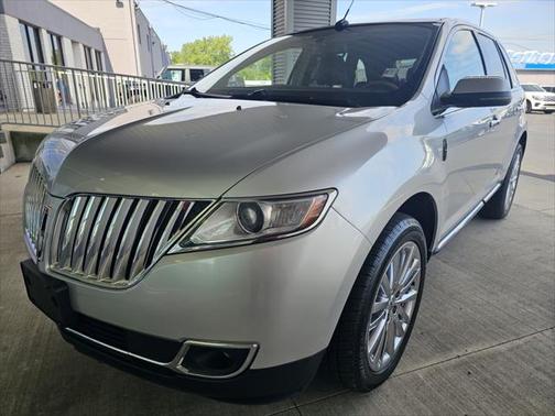 2012 Lincoln MKX Base