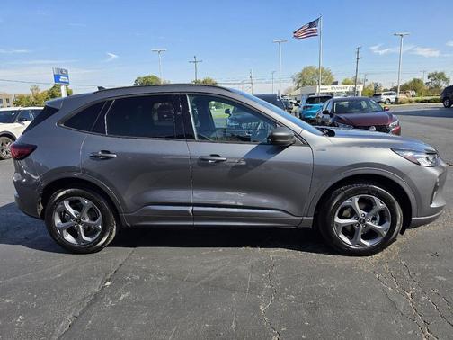 Carbonized Gray Metallic 2024 Ford Escape ST-Line