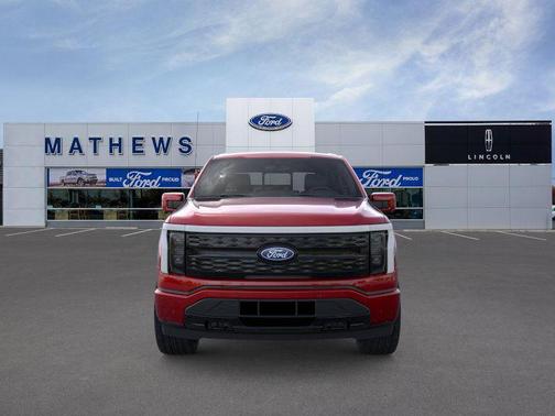 2025 Ford F-150 Lightning Platinum