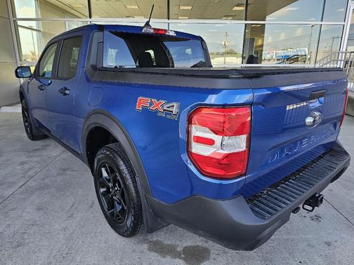 Atlas Blue Metallic 2024 Ford Maverick XLT