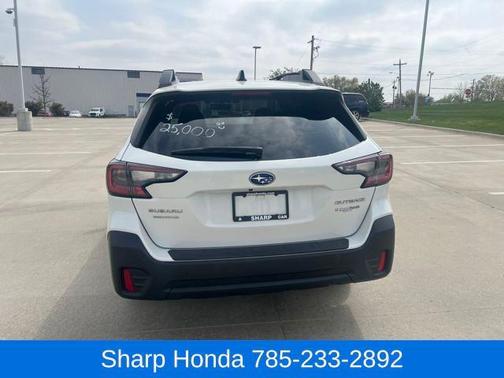 2022 Subaru Outback Premium