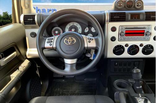 2013 Toyota FJ Cruiser Base