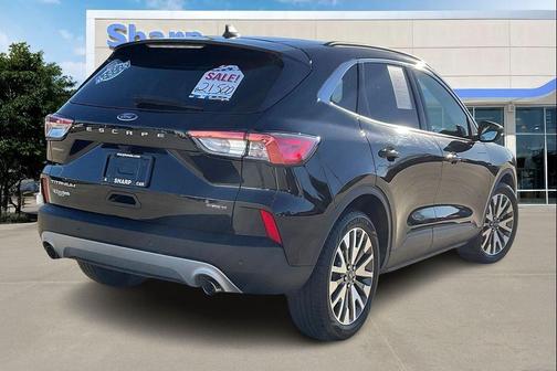 2020 Ford Escape Titanium