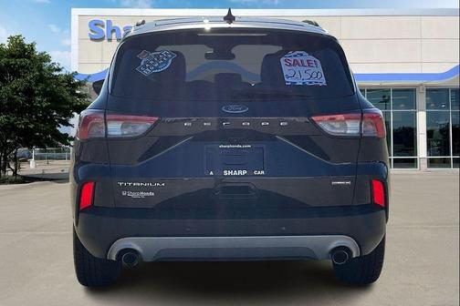 2020 Ford Escape Titanium