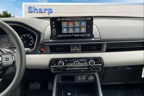 2025 Honda Pilot Touring 8-Passenger