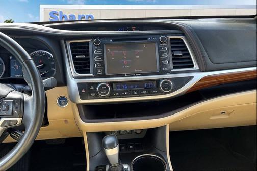 2018 Toyota Highlander Hybrid Platinum