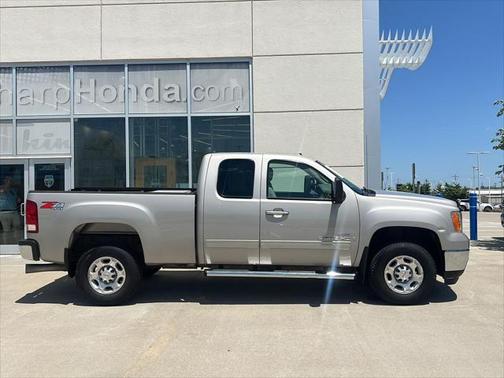 2008 GMC Sierra 2500 SLT H/D Extended Cab