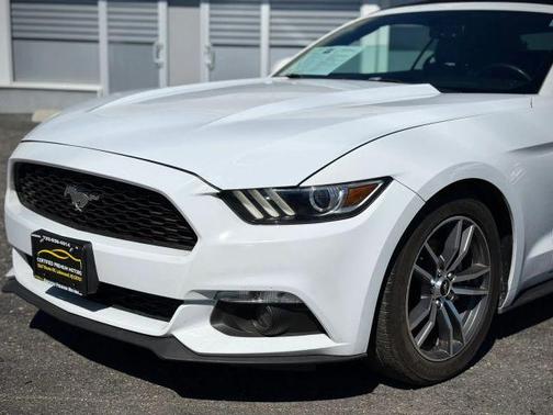 2015 Ford Mustang EcoBoost Premium