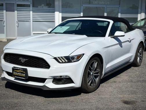 2015 Ford Mustang EcoBoost Premium