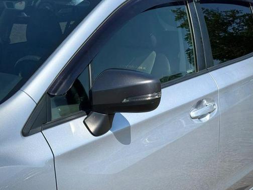 Ice Silver Metallic 2021 Subaru Crosstrek Sport